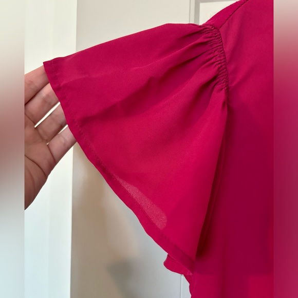 2x Papermoon Briarwood mixed material flutter sleeve blouse - Picture 5 of 5